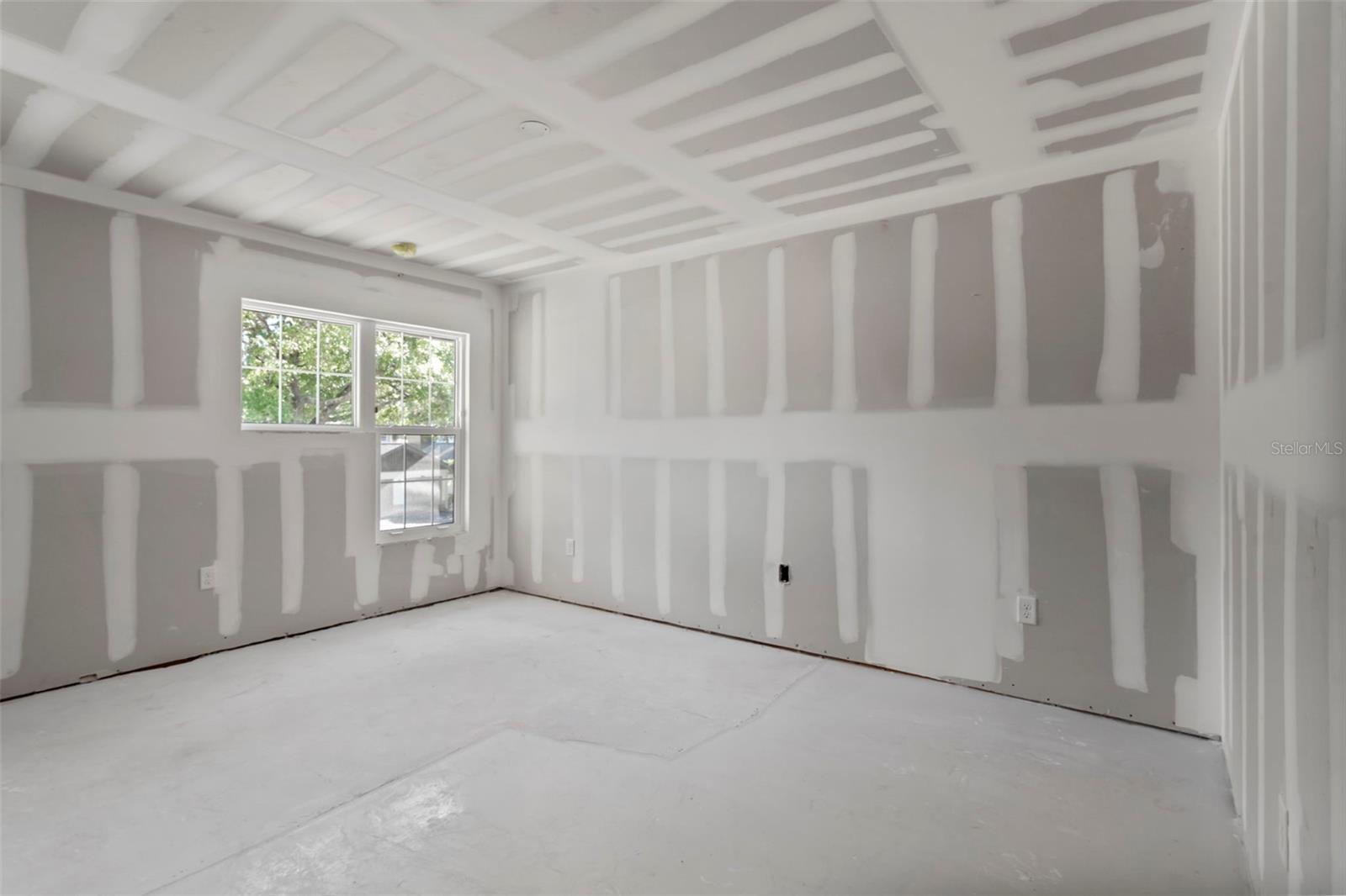 LAKECREST CONDO - Residential