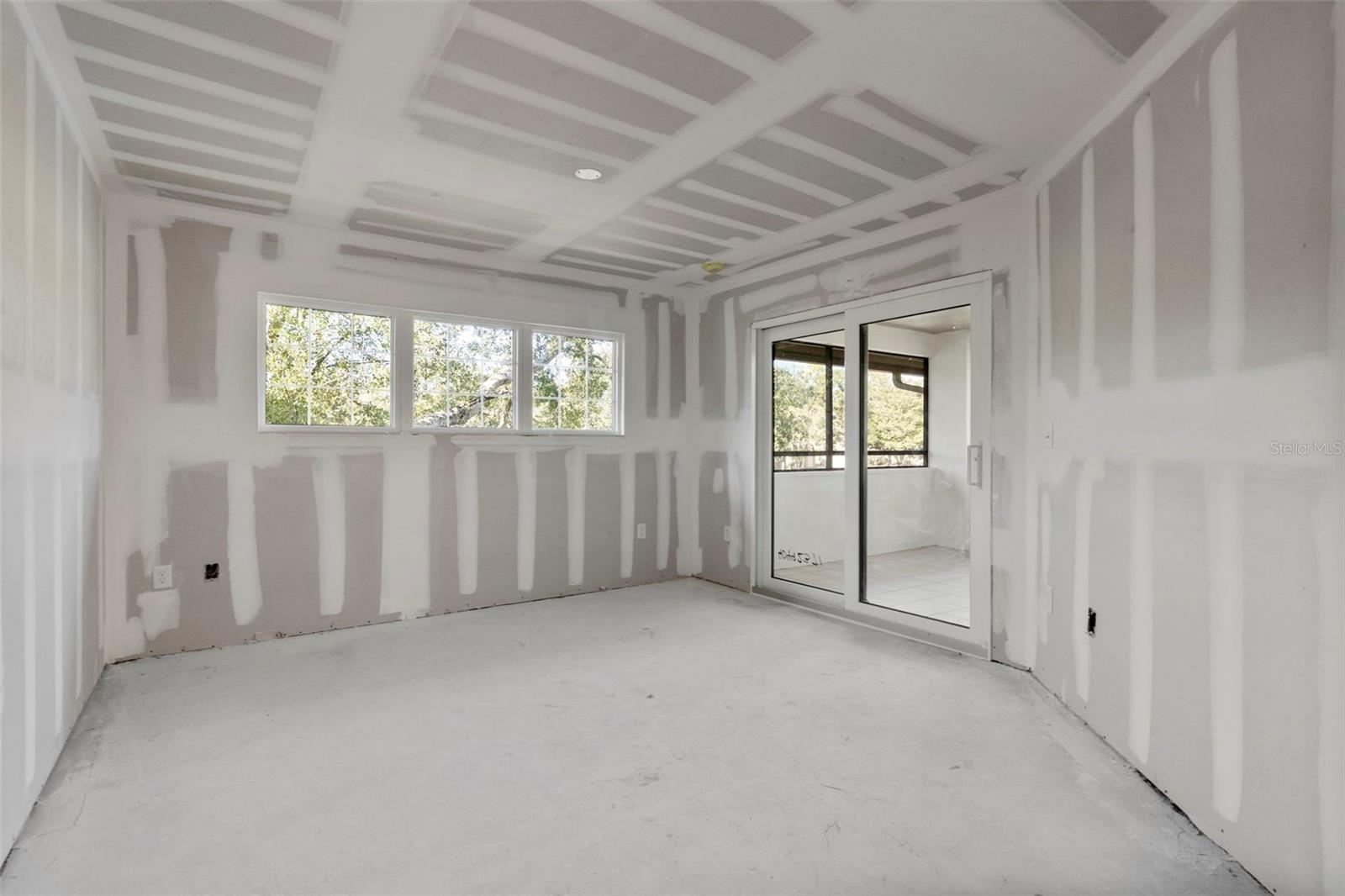 LAKECREST CONDO - Residential