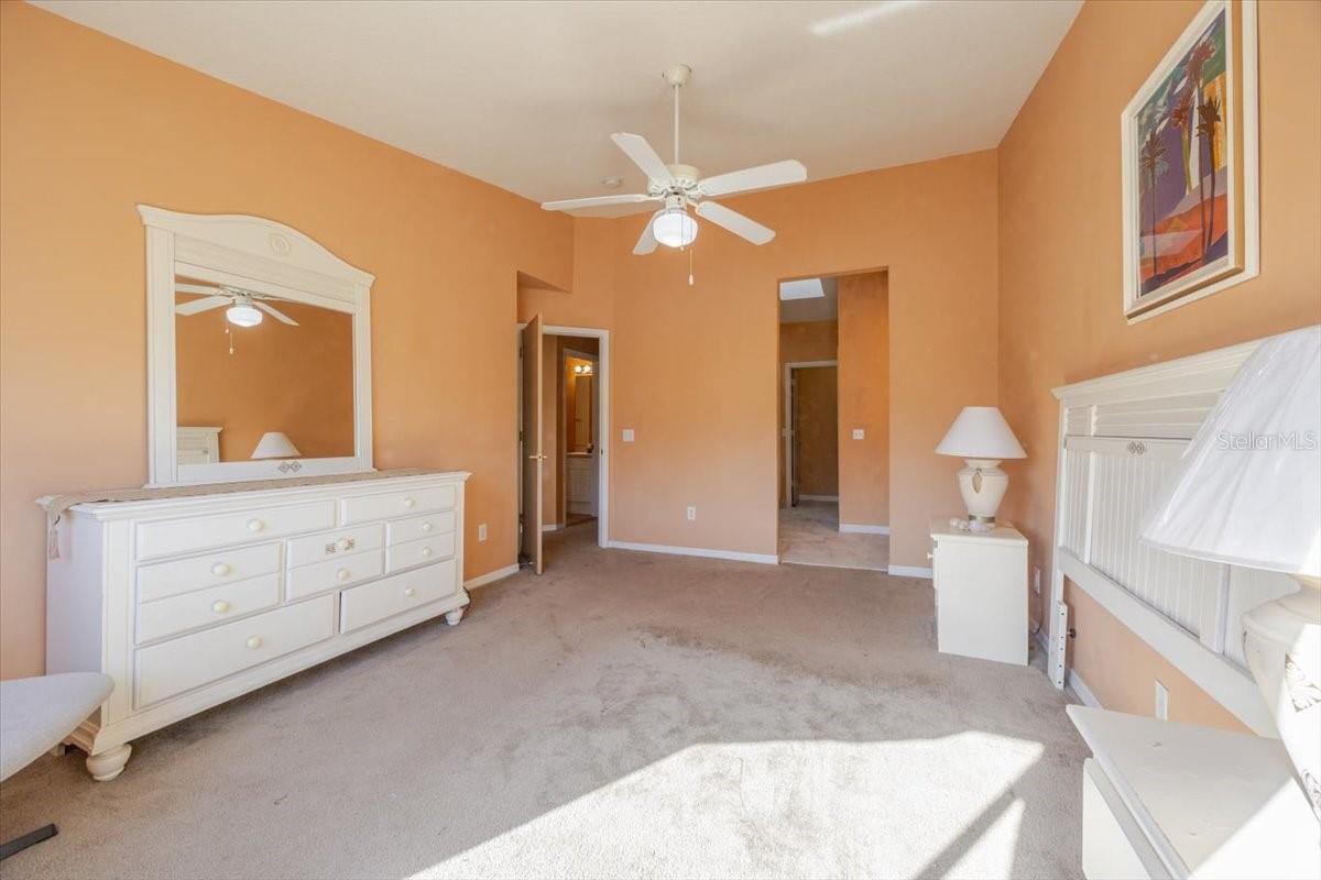 ISLAND CLUB WEST PHASE ONE - Residential Lease