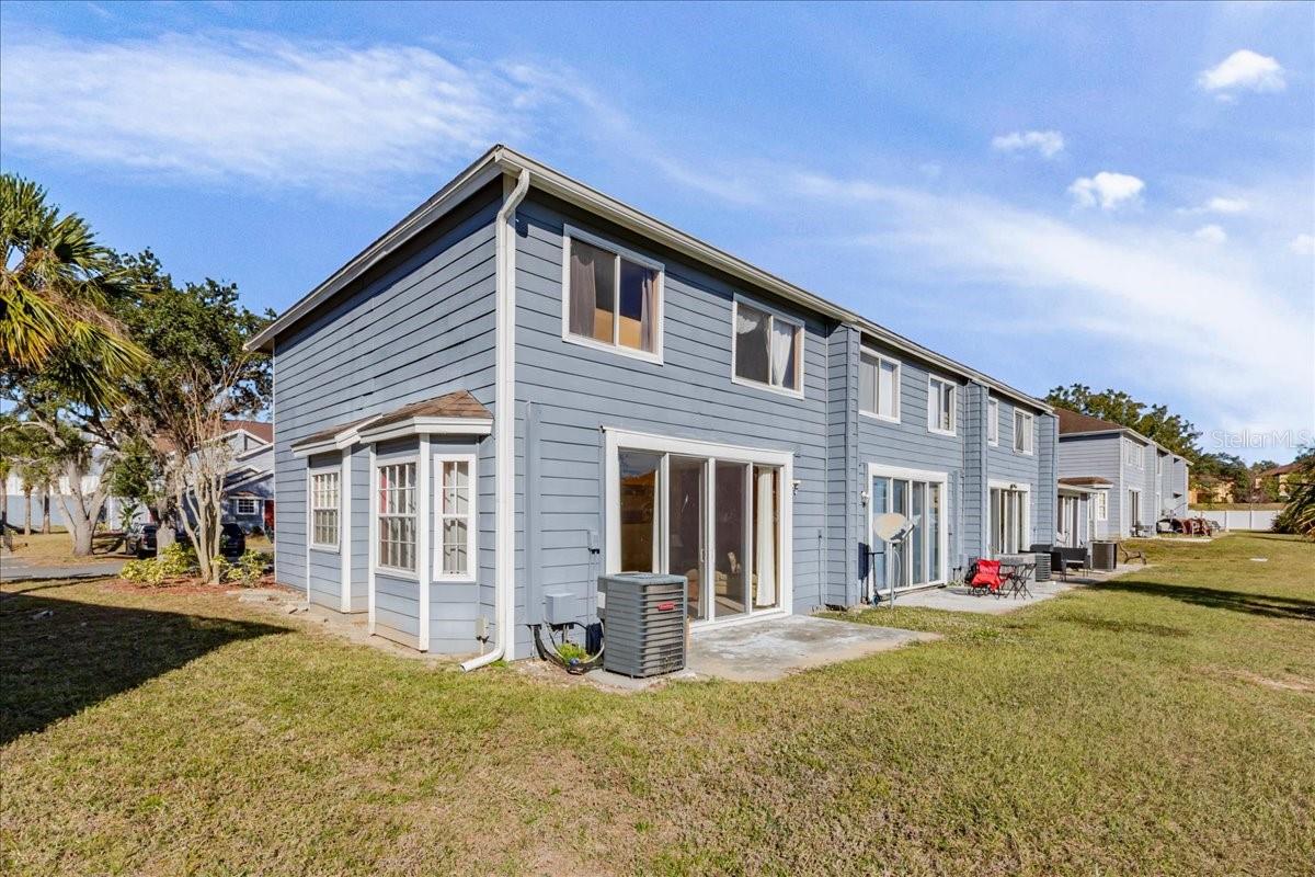 ISLAND CLUB WEST PHASE ONE - Residential Lease