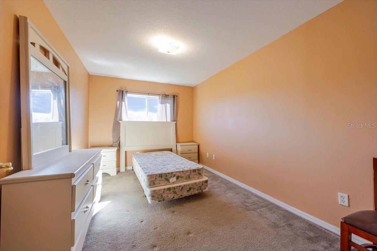 ISLAND CLUB WEST PHASE ONE - Residential Lease