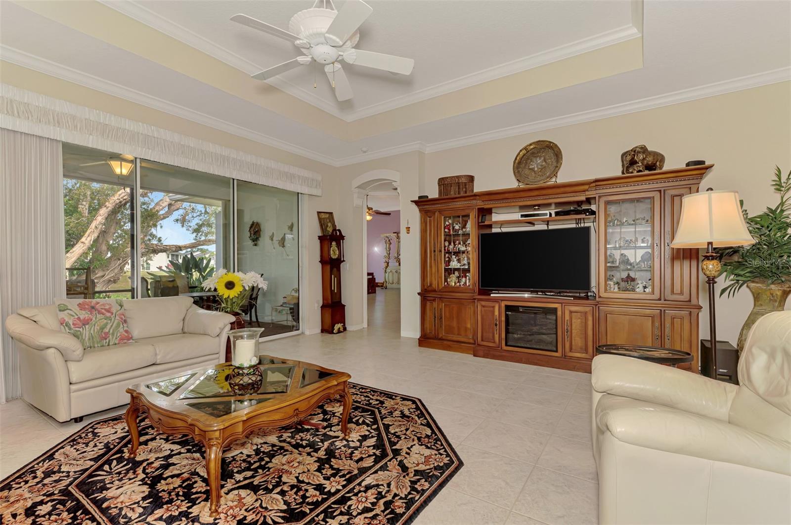 SAWGRASS - Residential