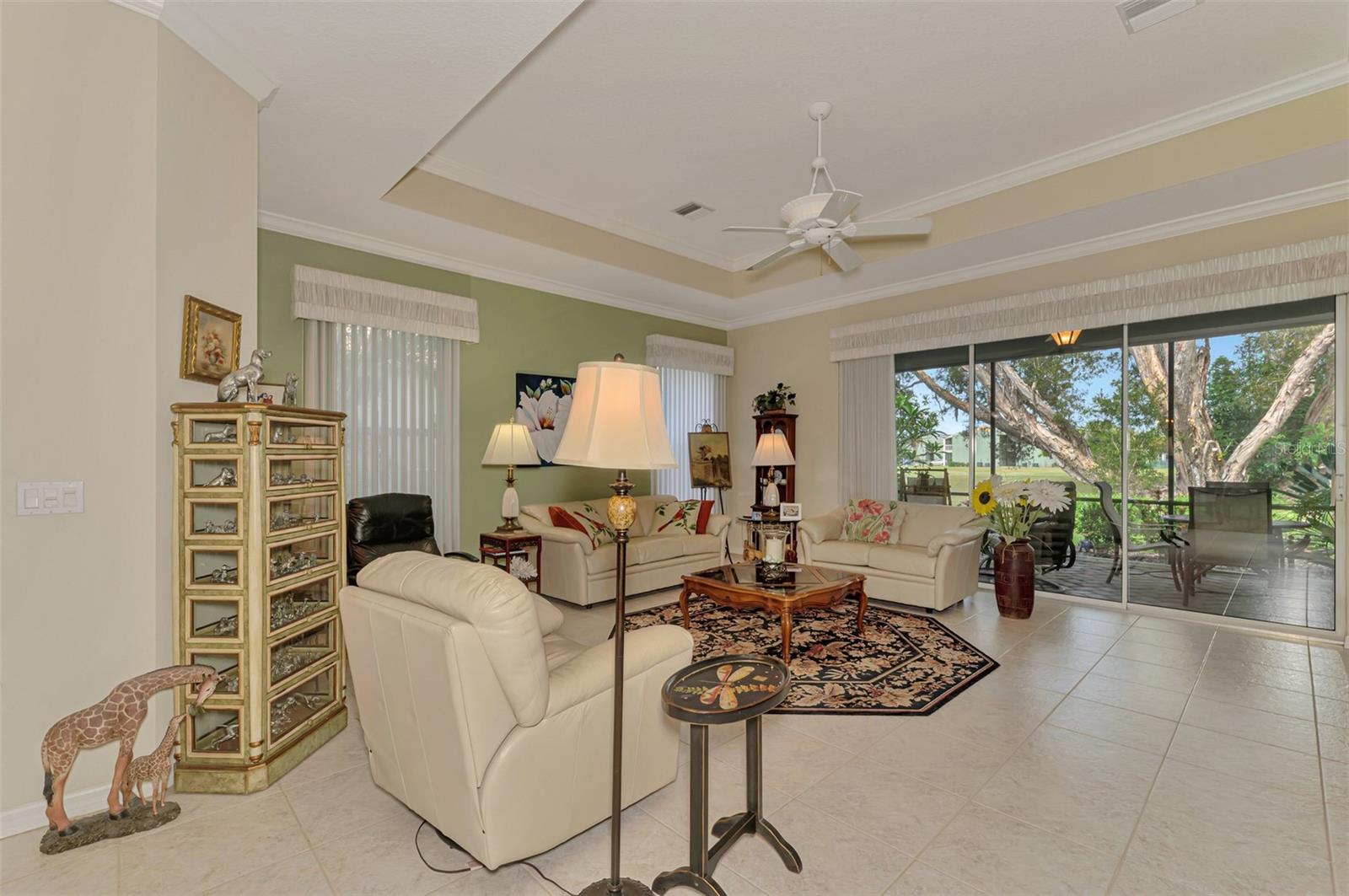 SAWGRASS - Residential