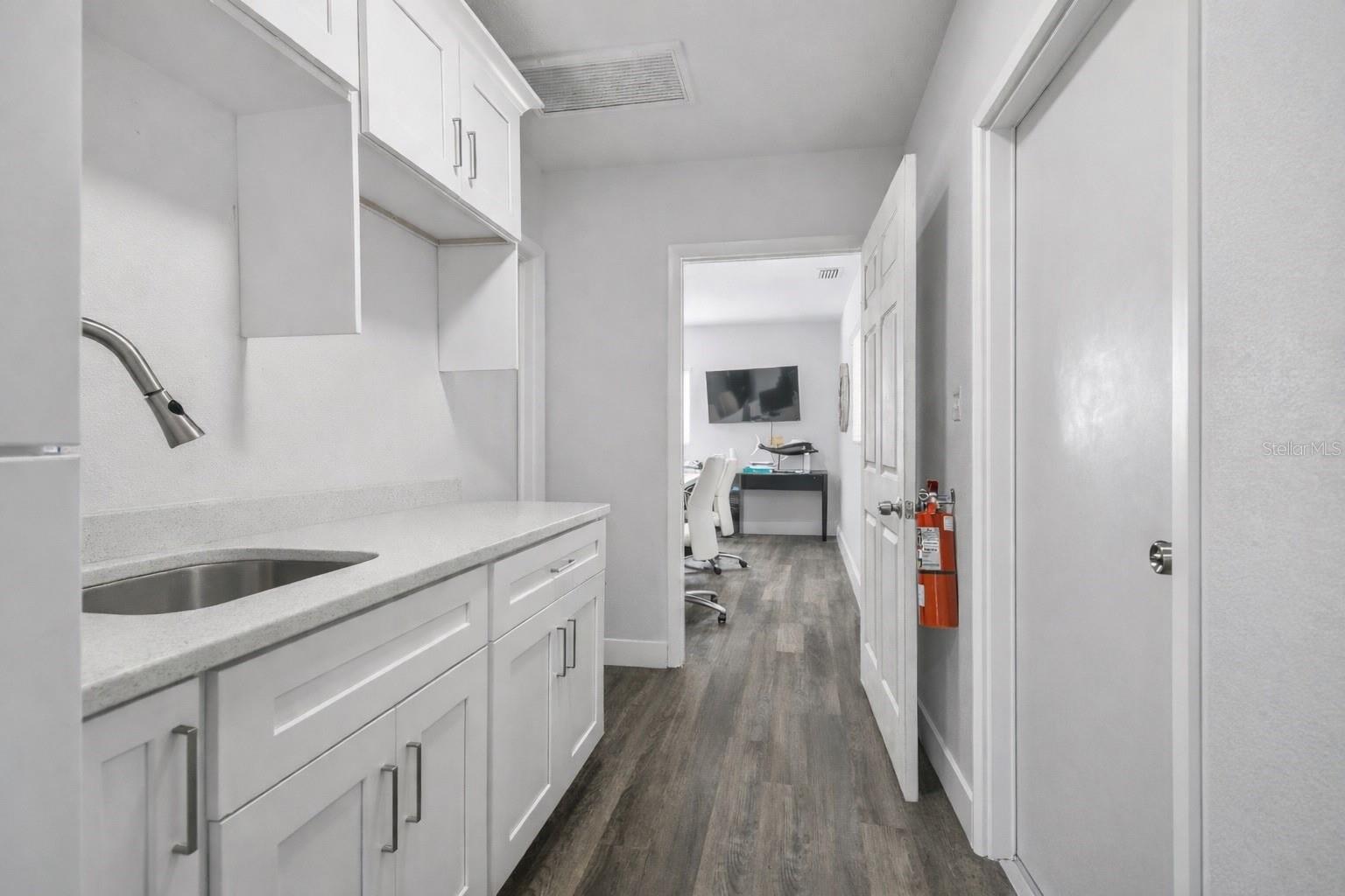 PORT RICHEY LAND CO - Residential