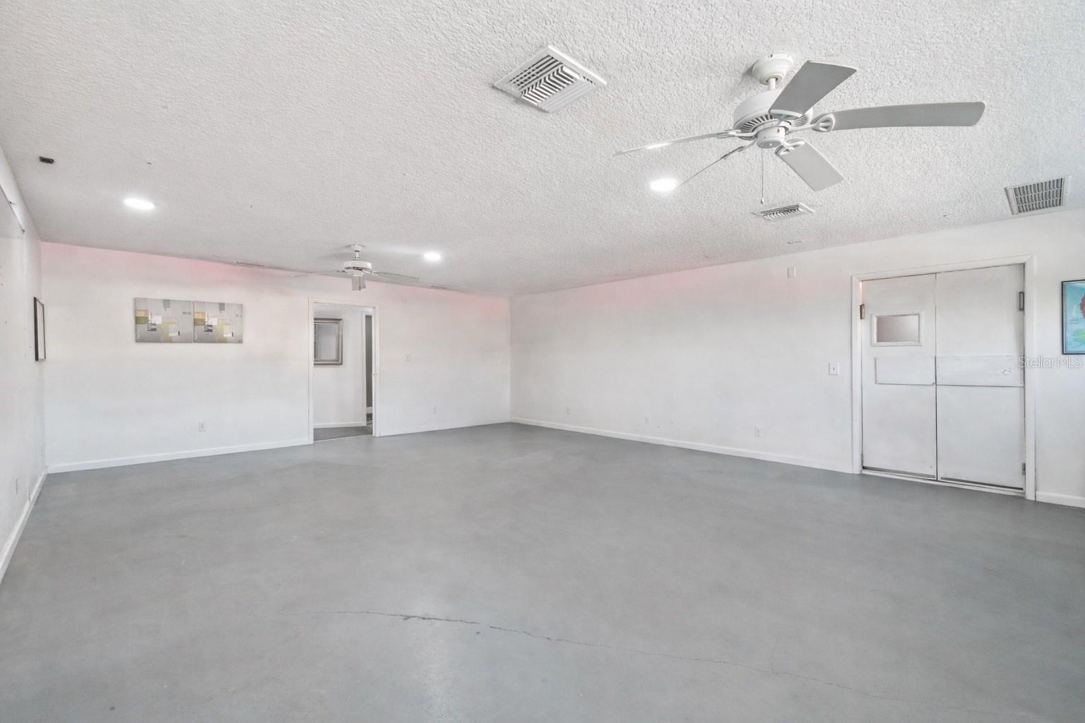 PORT RICHEY LAND CO - Residential