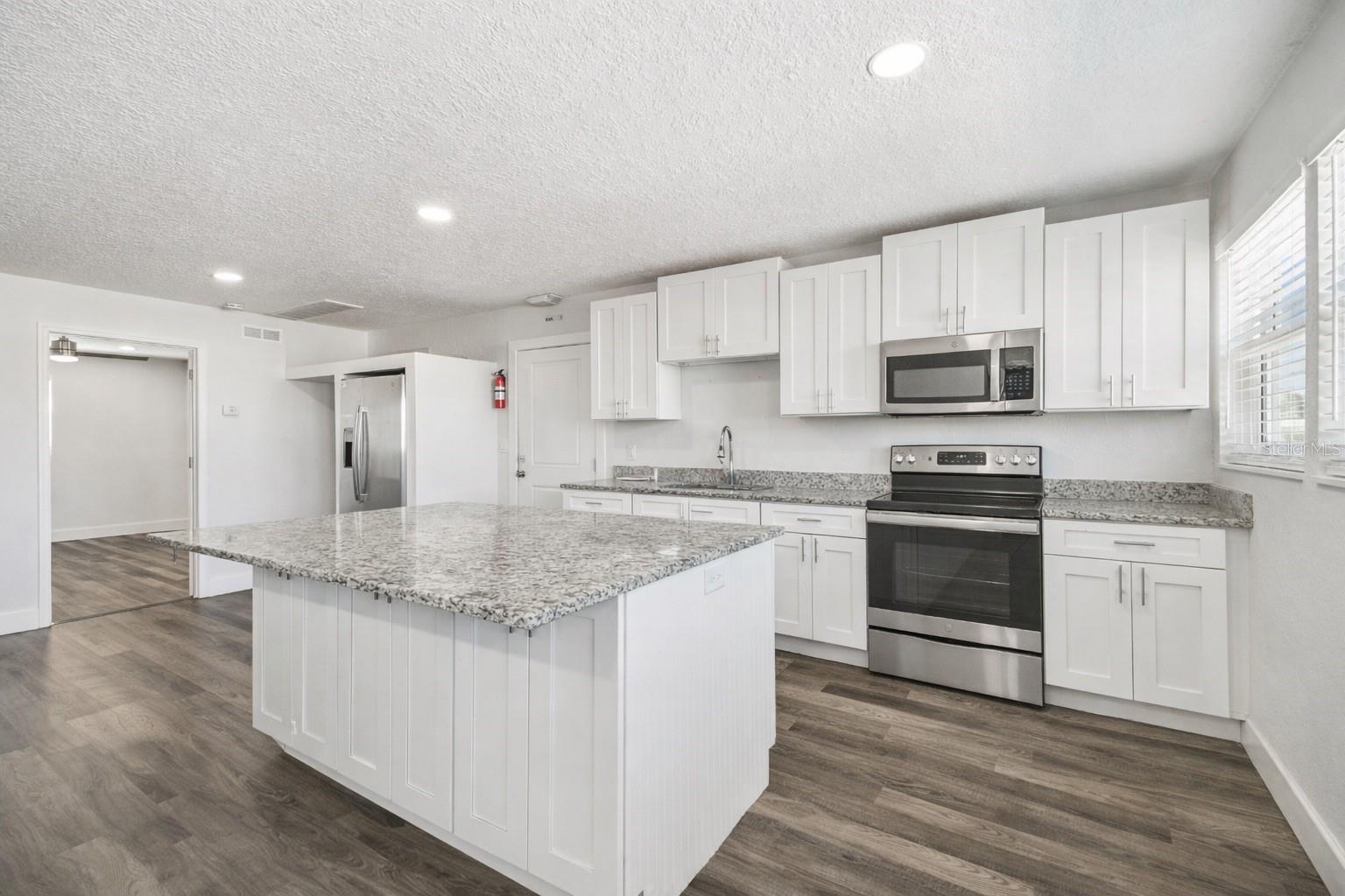 PORT RICHEY LAND CO - Residential