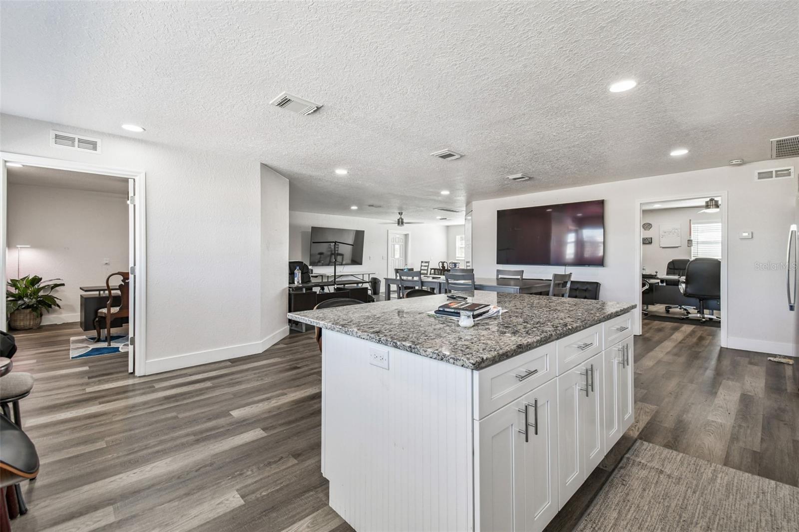 PORT RICHEY LAND CO - Residential