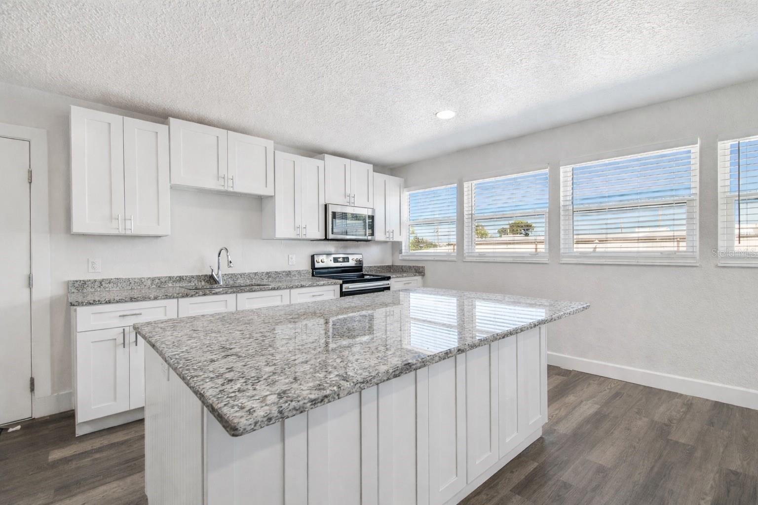 PORT RICHEY LAND CO - Residential