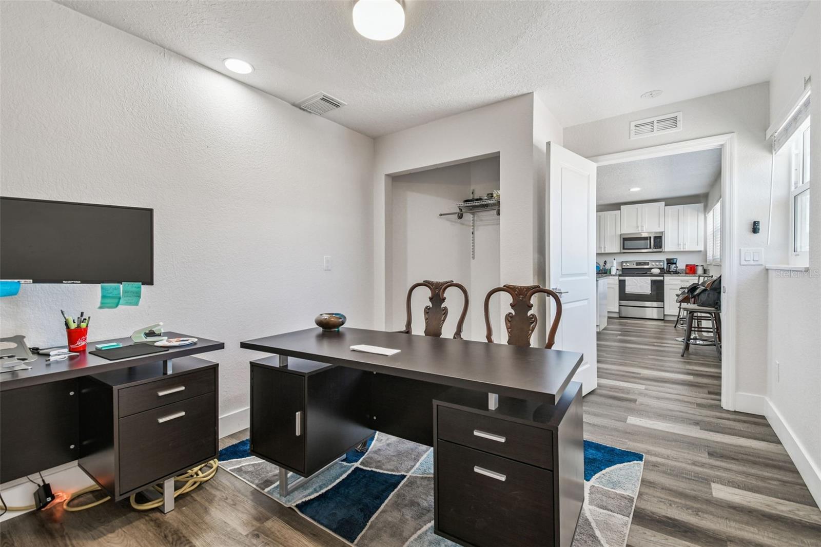 PORT RICHEY LAND CO - Residential