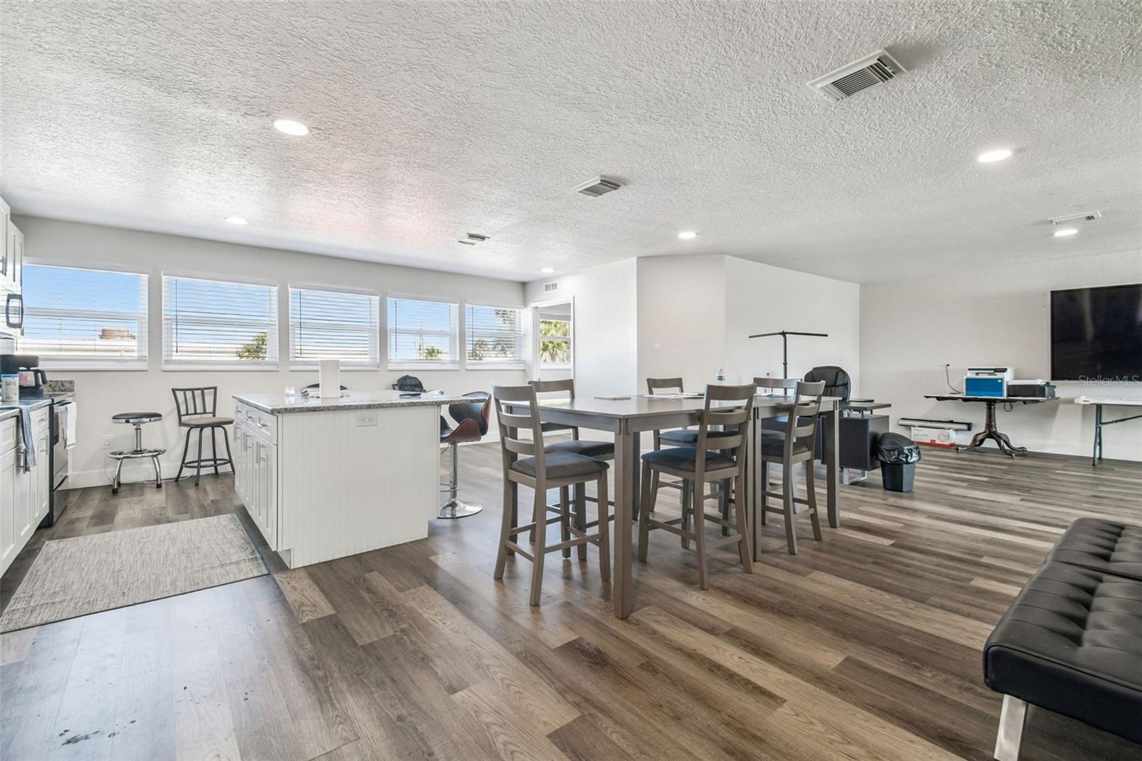 PORT RICHEY LAND CO - Residential