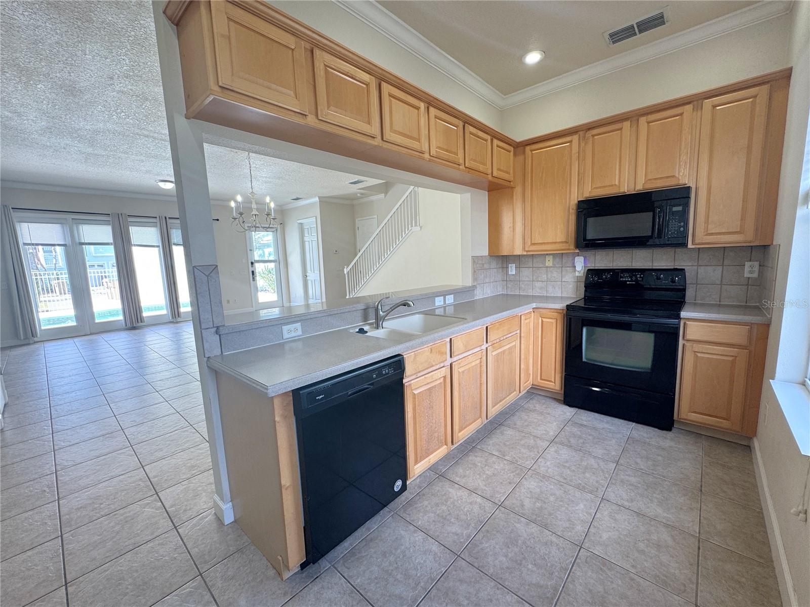 REUNION PH 2 PRCL 3 - Residential Lease