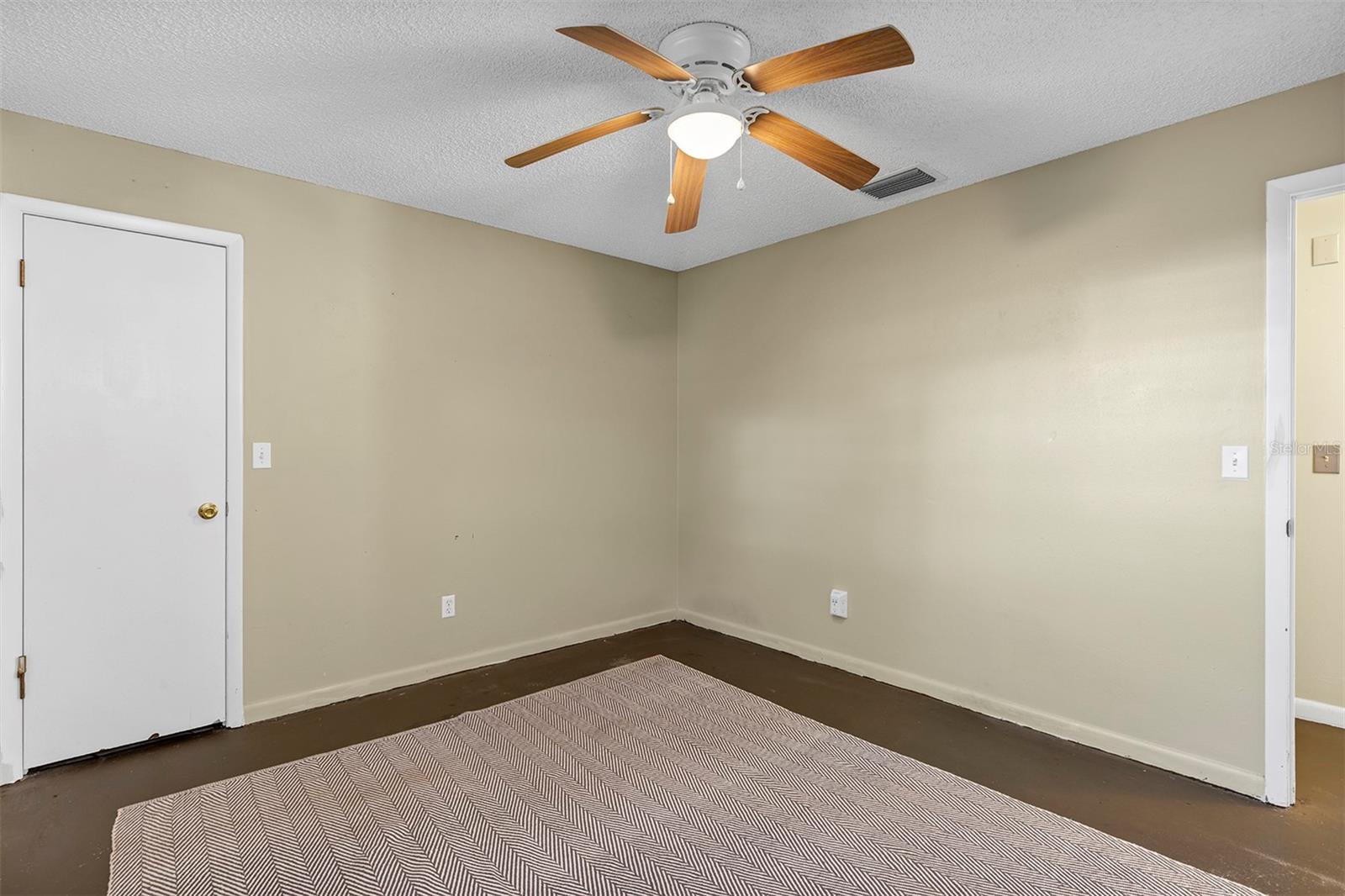 SELMA HOMESITES - Residential