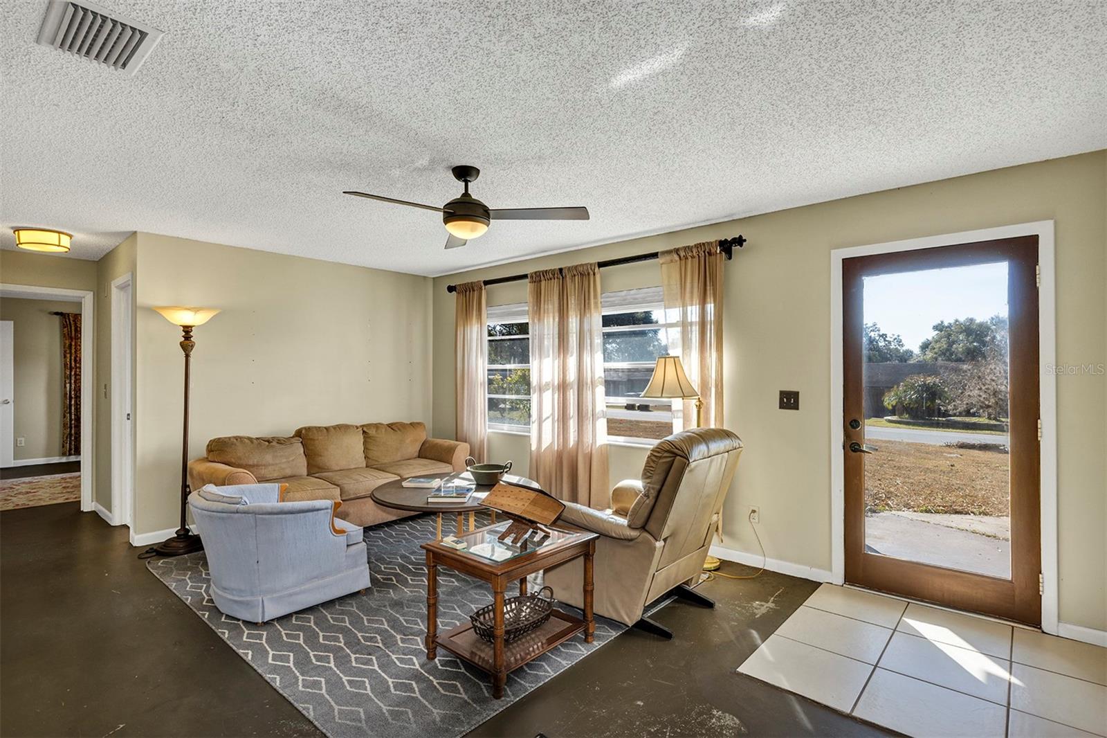 SELMA HOMESITES - Residential