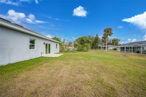 A home in PORT CHARLOTTE