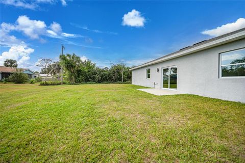 A home in PORT CHARLOTTE