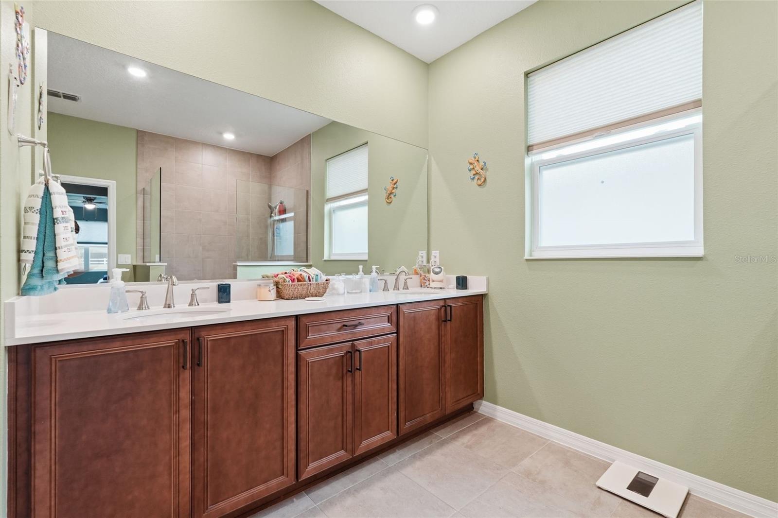 CRESCENT RDG PH IV - Residential