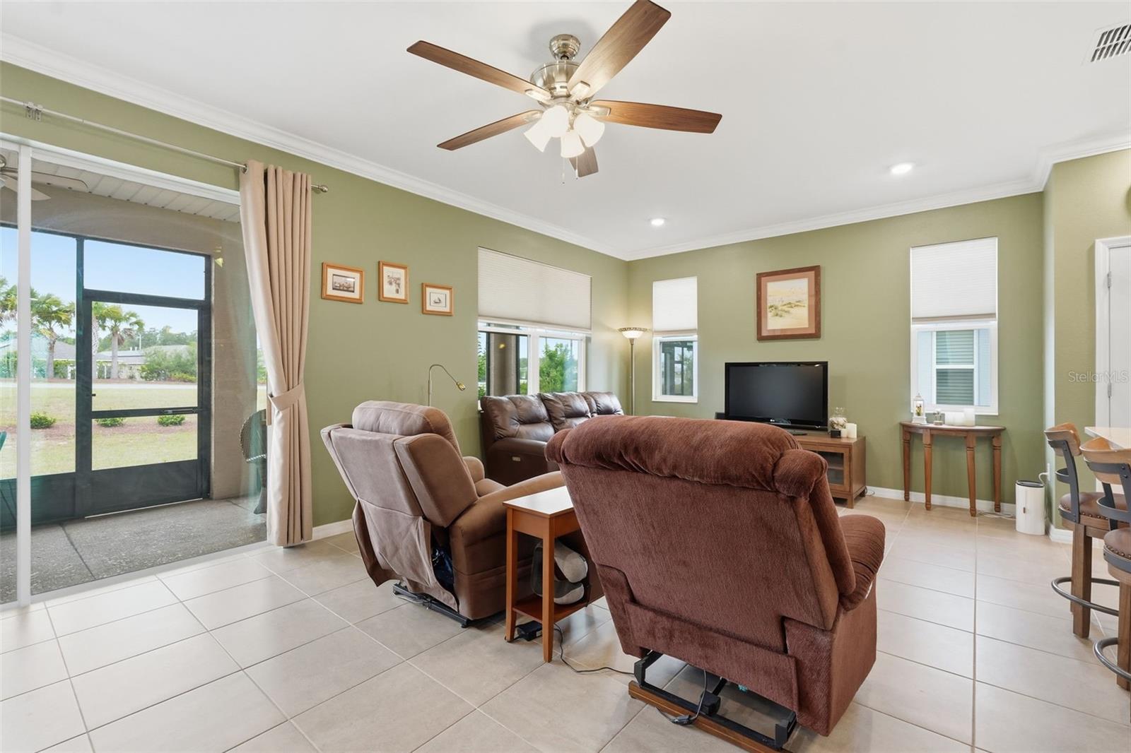 CRESCENT RDG PH IV - Residential