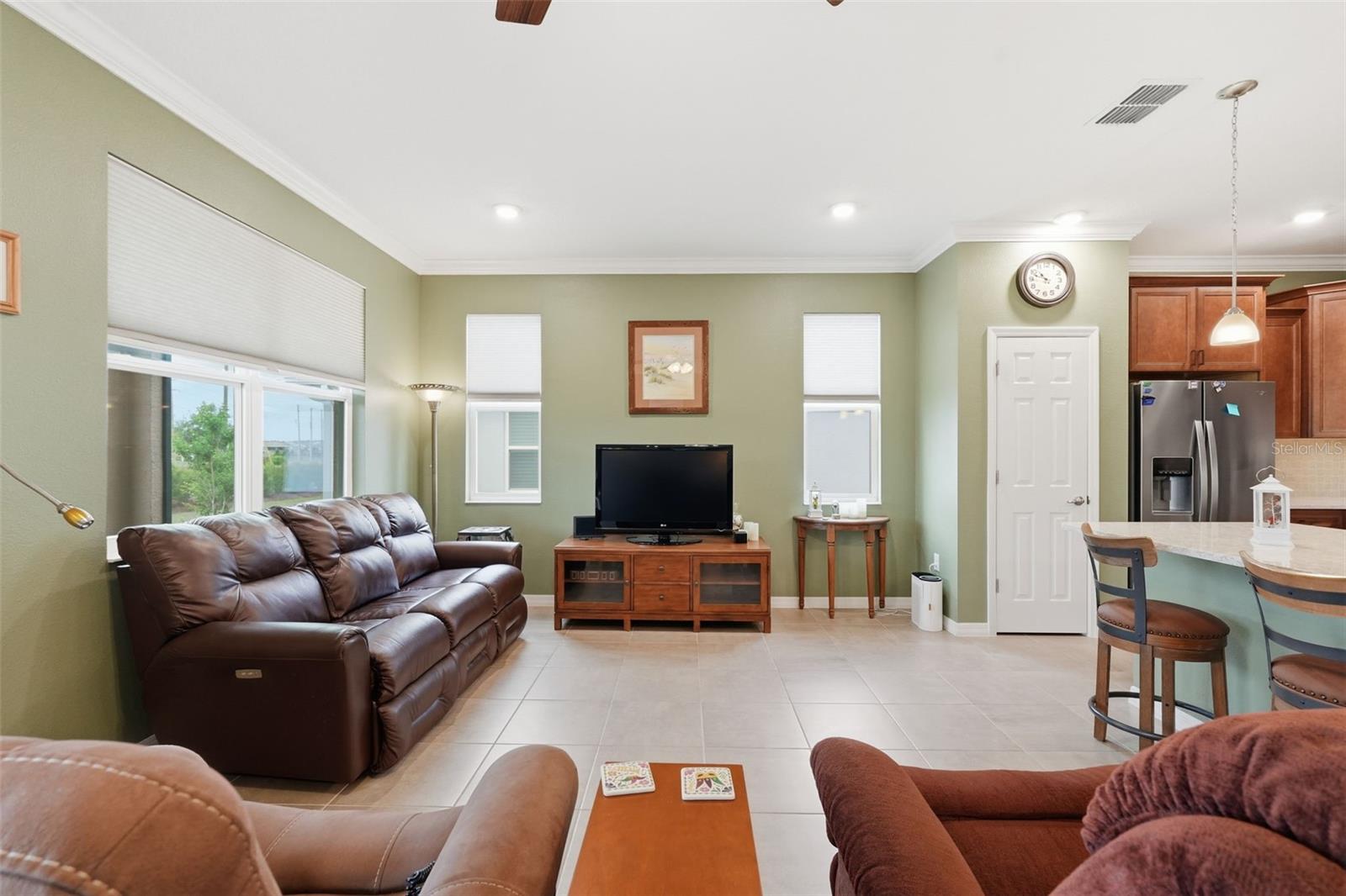 CRESCENT RDG PH IV - Residential