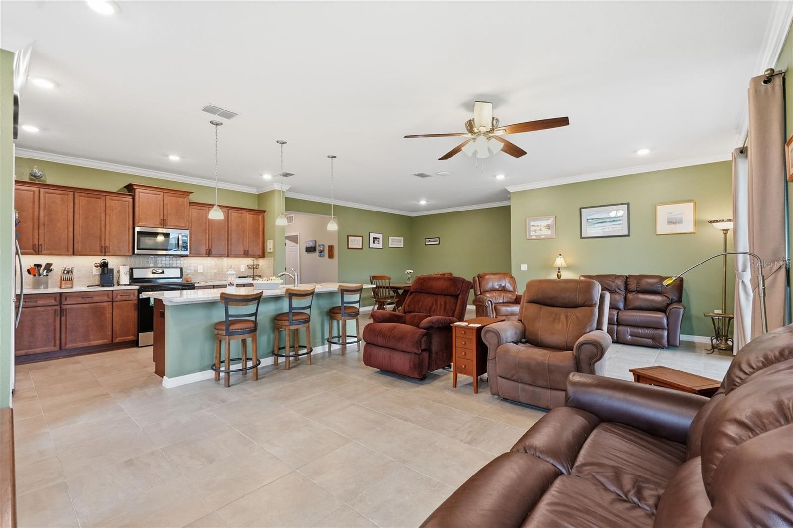 CRESCENT RDG PH IV - Residential