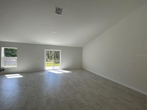 A home in SEBRING