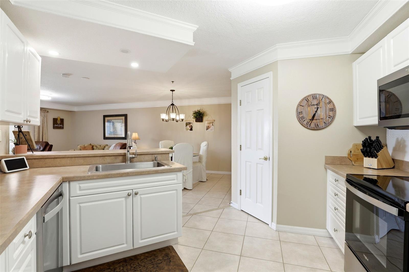 OCEAN WALK CONDO AT NSB BLDG 06 - Residential