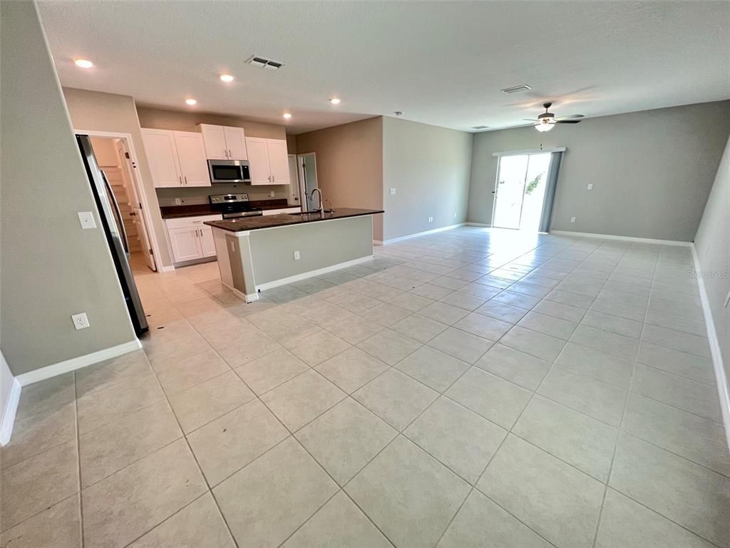 Photo of 6463 BEVERLY HILLS DRIVE, ZEPHYRHILLS, FL 33541 (MLS # T3397193)