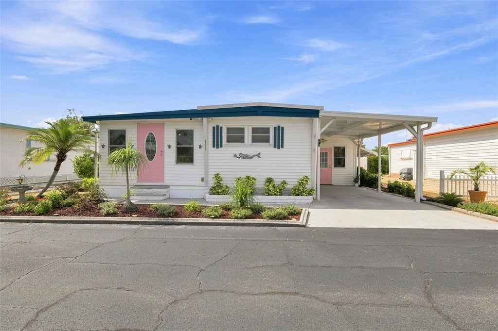 Photo of 3352 Kauna Point Drive, Holiday, FL 34691 (MLS # TB8541689)