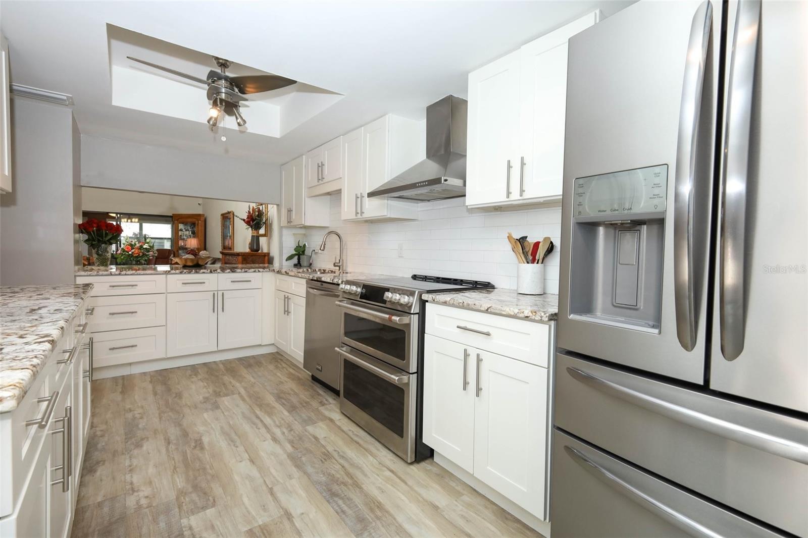 LAKE OF THE WOODS TOWNHOUSE - Residential