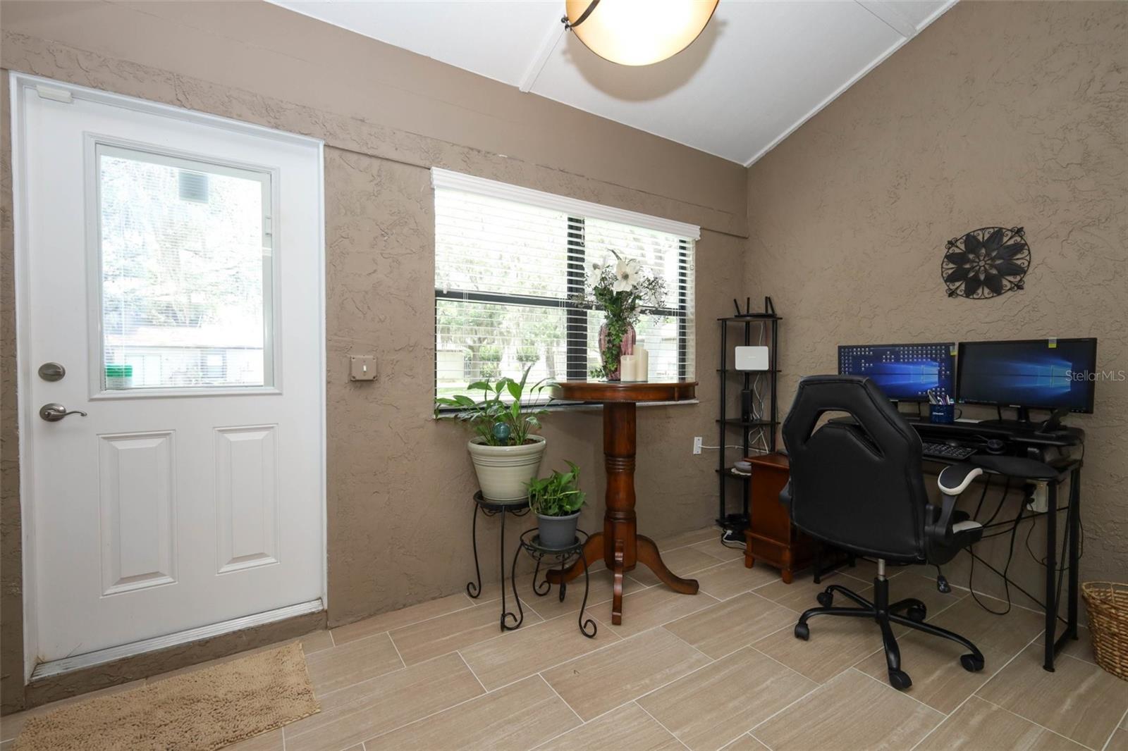 LAKE OF THE WOODS TOWNHOUSE - Residential