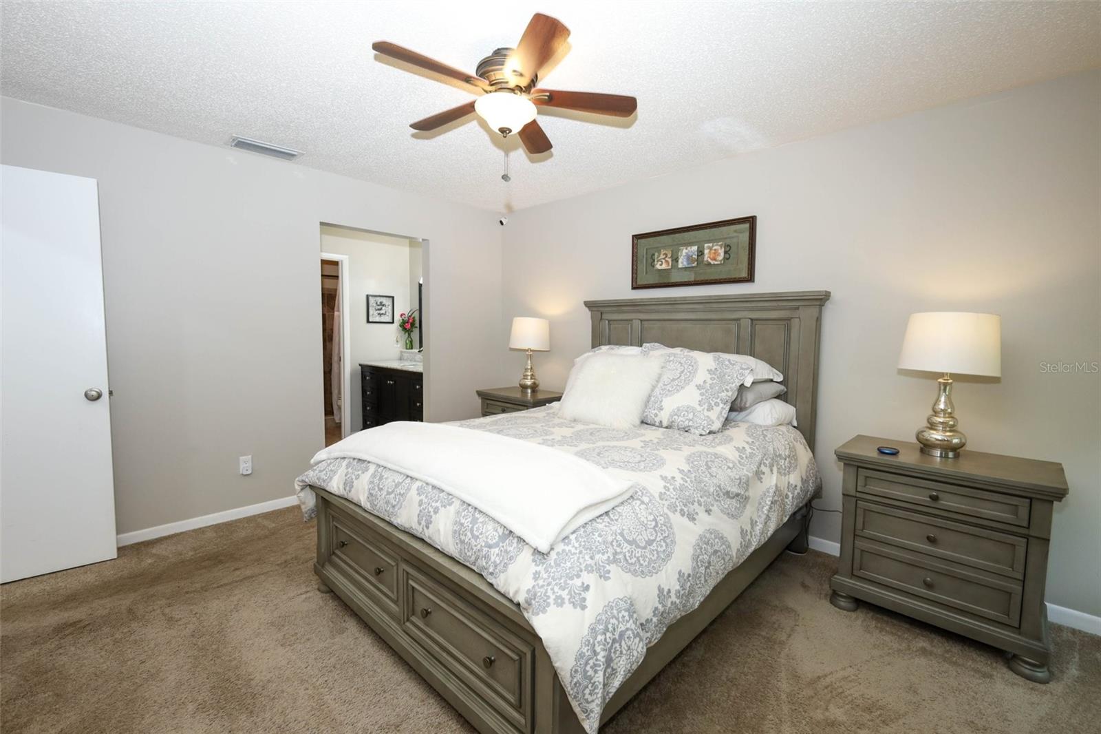 LAKE OF THE WOODS TOWNHOUSE - Residential