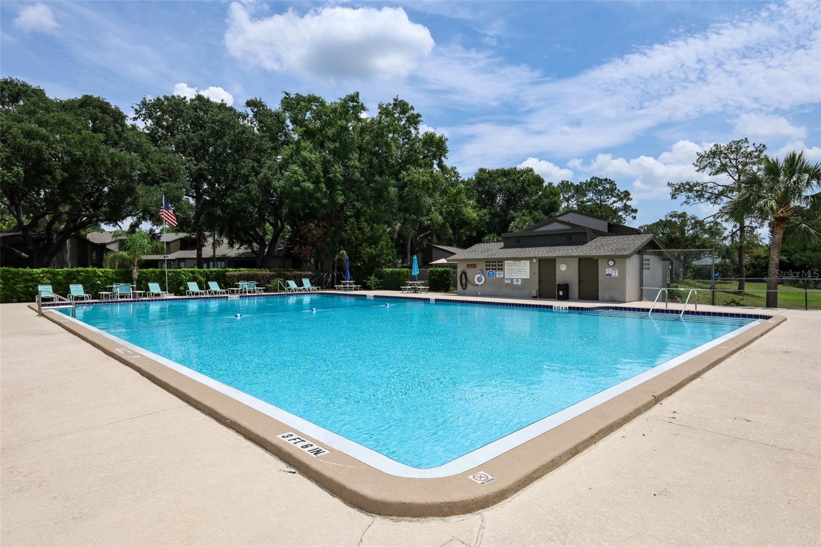 LAKE OF THE WOODS TOWNHOUSE - Residential