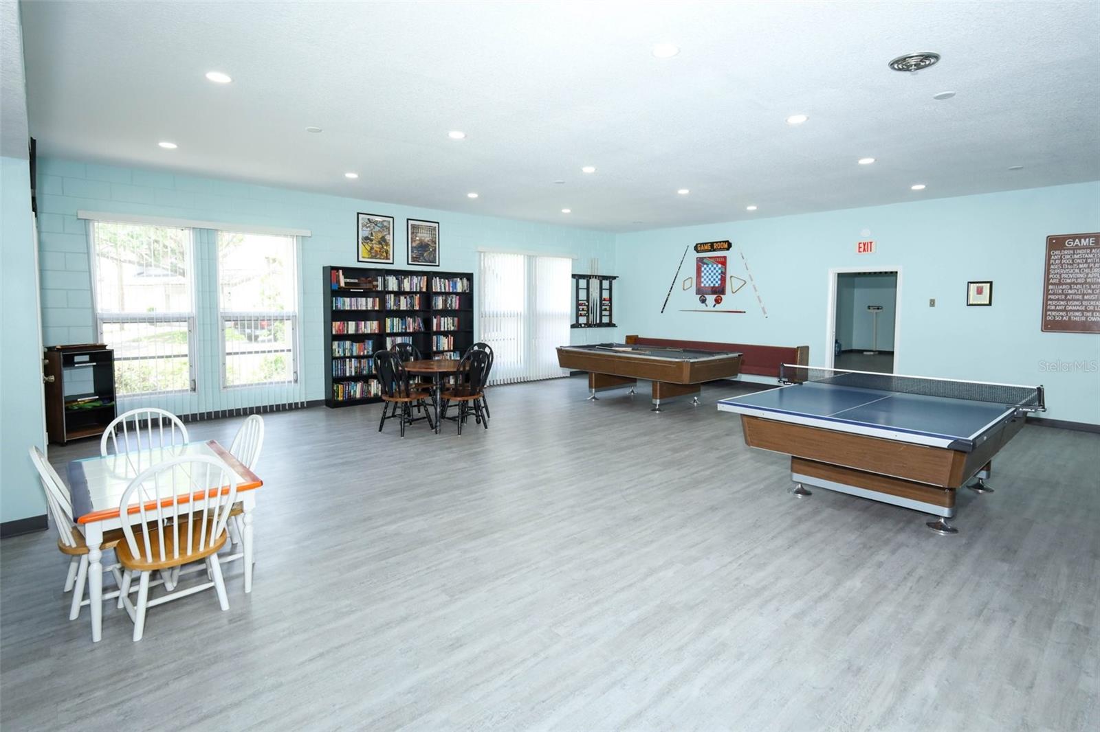 LAKE OF THE WOODS TOWNHOUSE - Residential