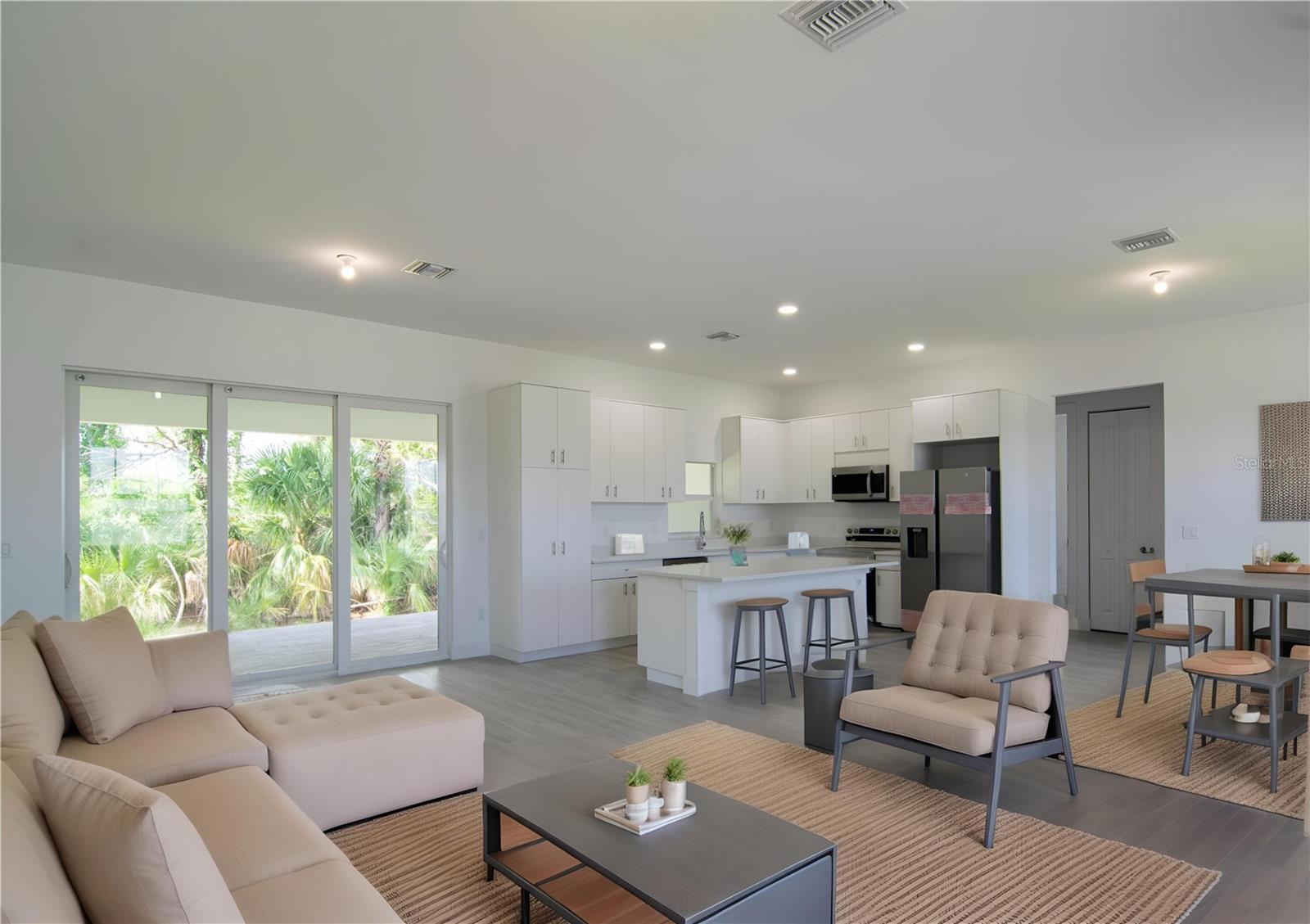 PORT CHARLOTTE SEC82 - Residential