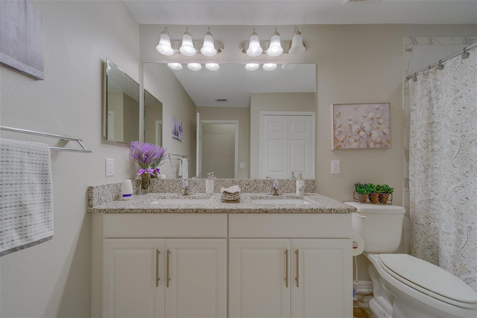 WEST LAKE TWNHMS PH 2 - Residential