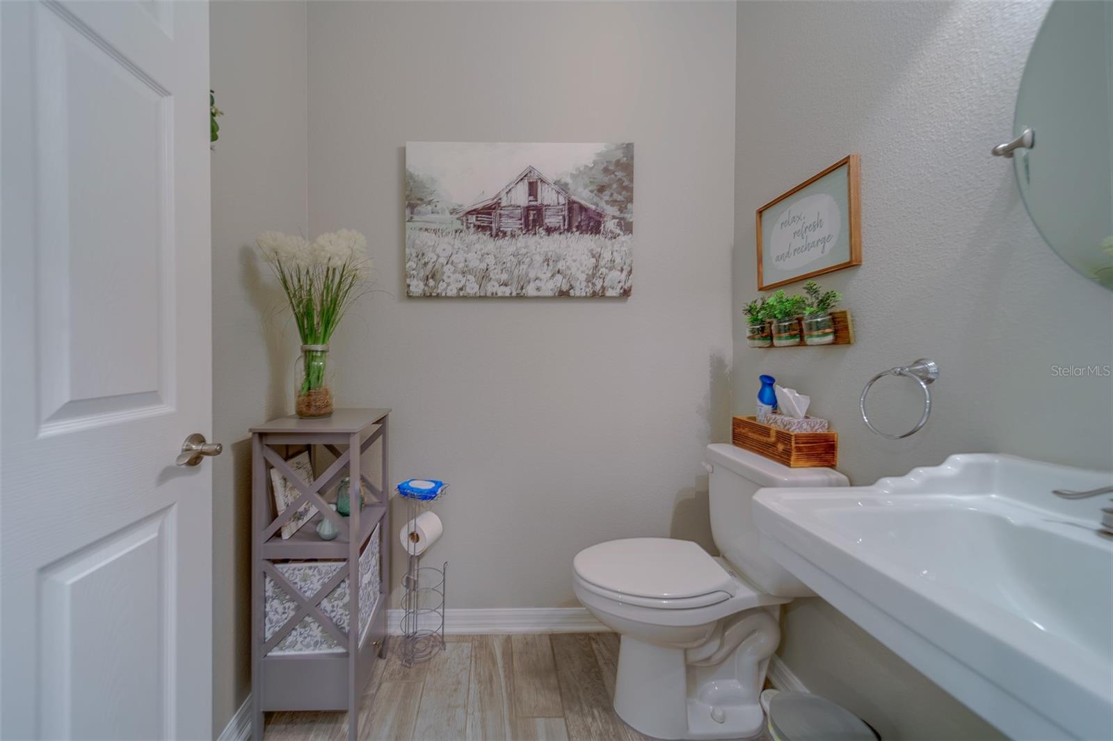 WEST LAKE TWNHMS PH 2 - Residential