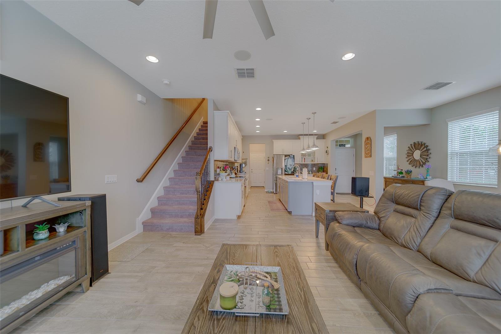 WEST LAKE TWNHMS PH 2 - Residential