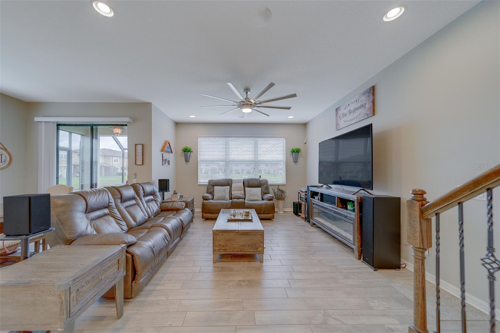 WEST LAKE TWNHMS PH 2 - Residential