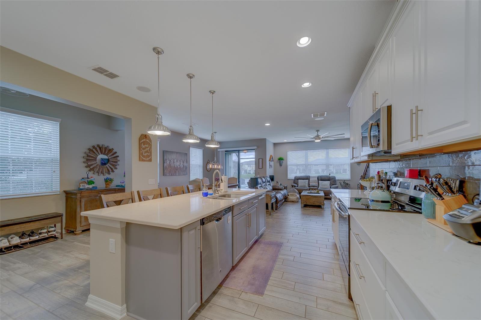 WEST LAKE TWNHMS PH 2 - Residential