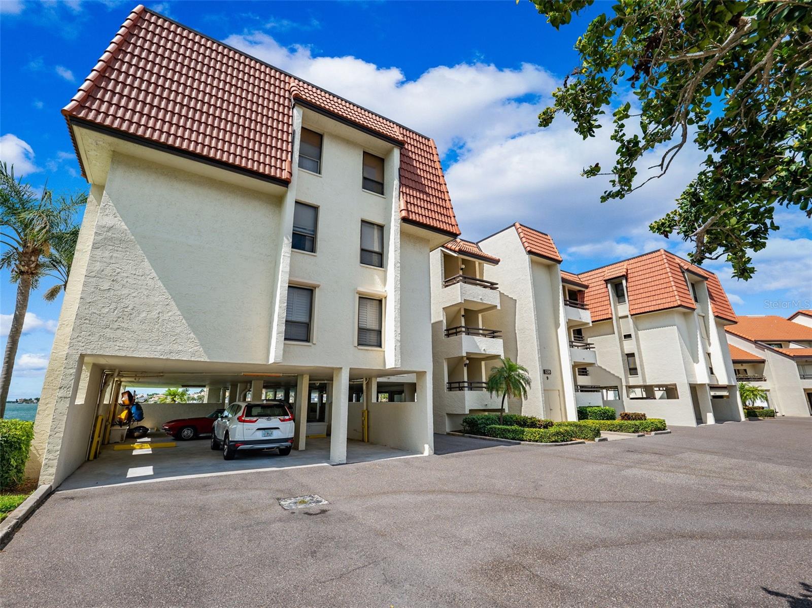 VILLAGE AT TIERRA VERDE CONDO - Residential Lease