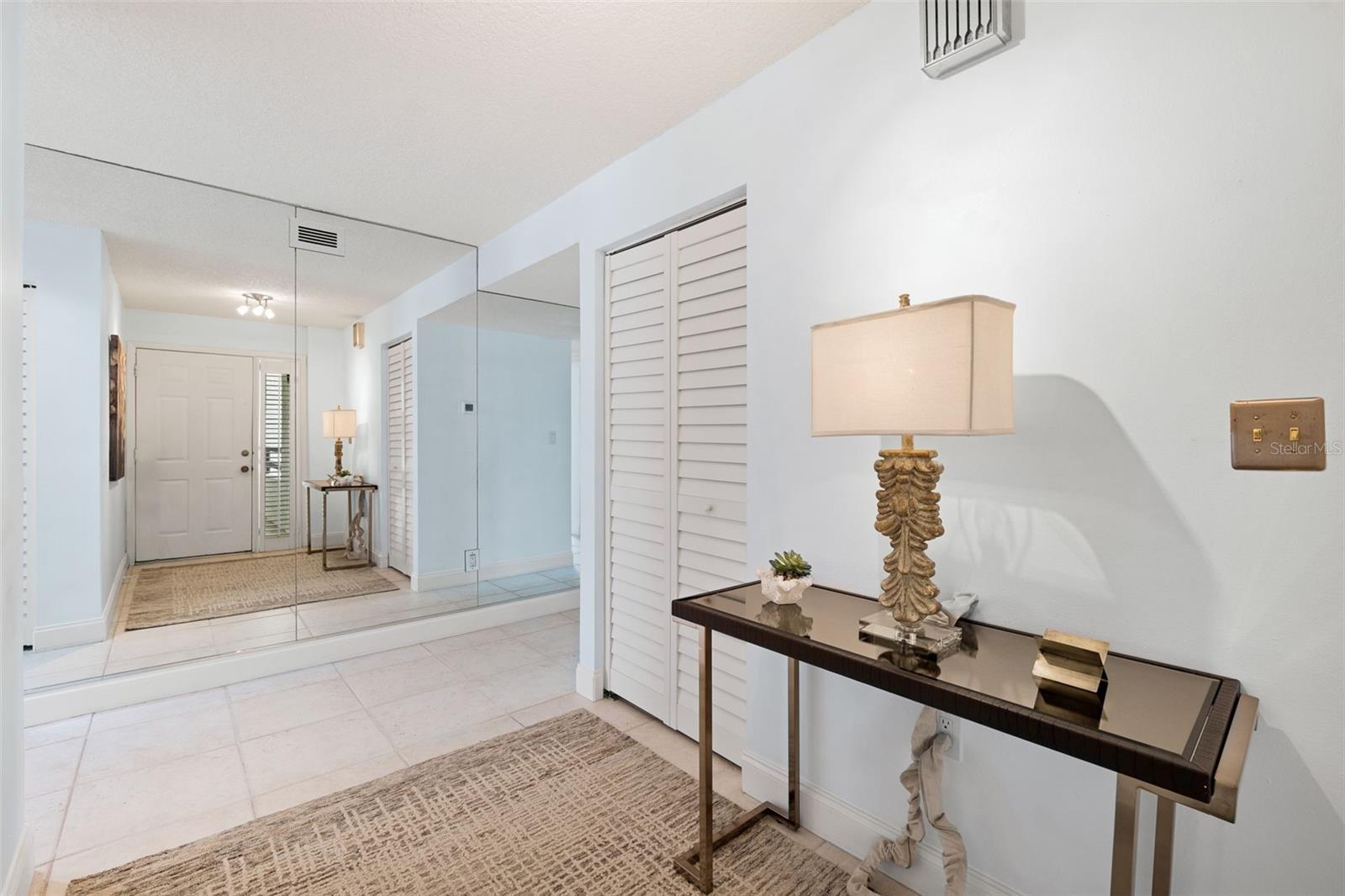 138 1ST STREET E 106