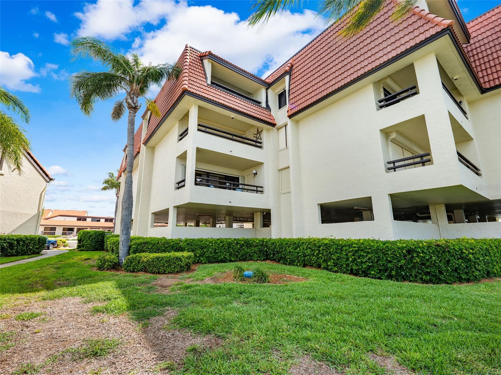 VILLAGE AT TIERRA VERDE CONDO - Residential Lease