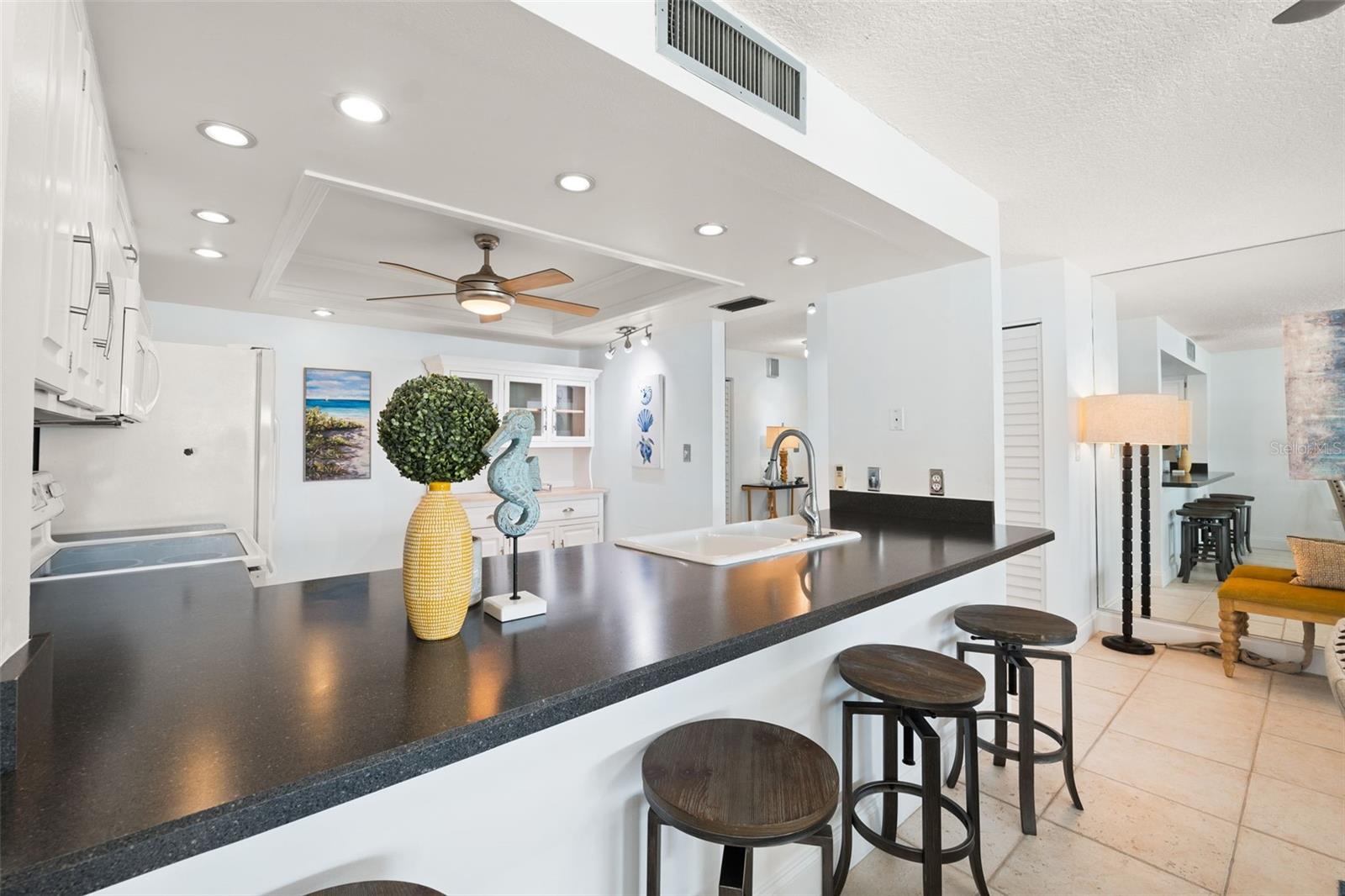 VILLAGE AT TIERRA VERDE CONDO - Residential Lease