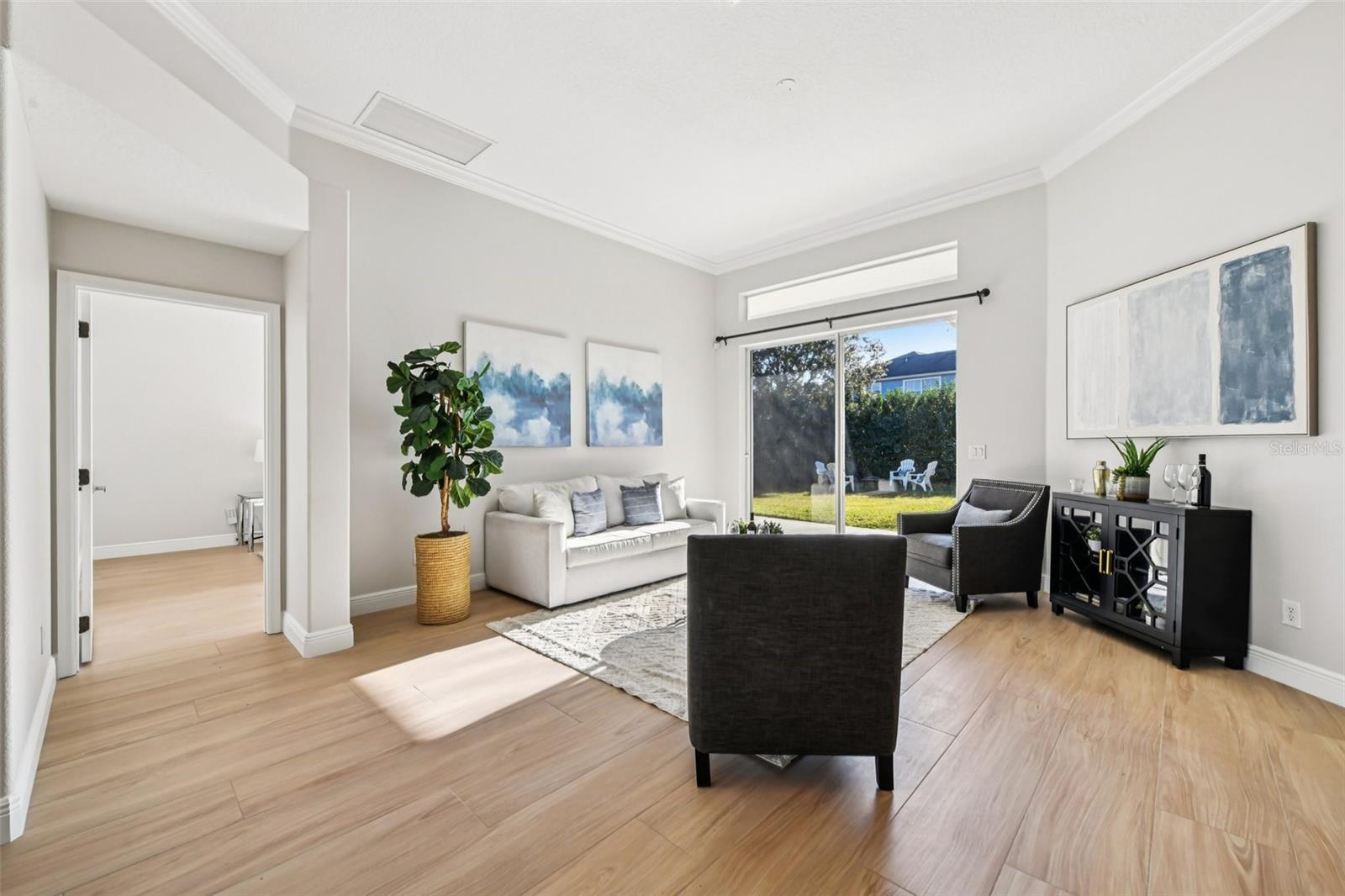 LIVE OAK RESERVE UNIT FOUR - Residential