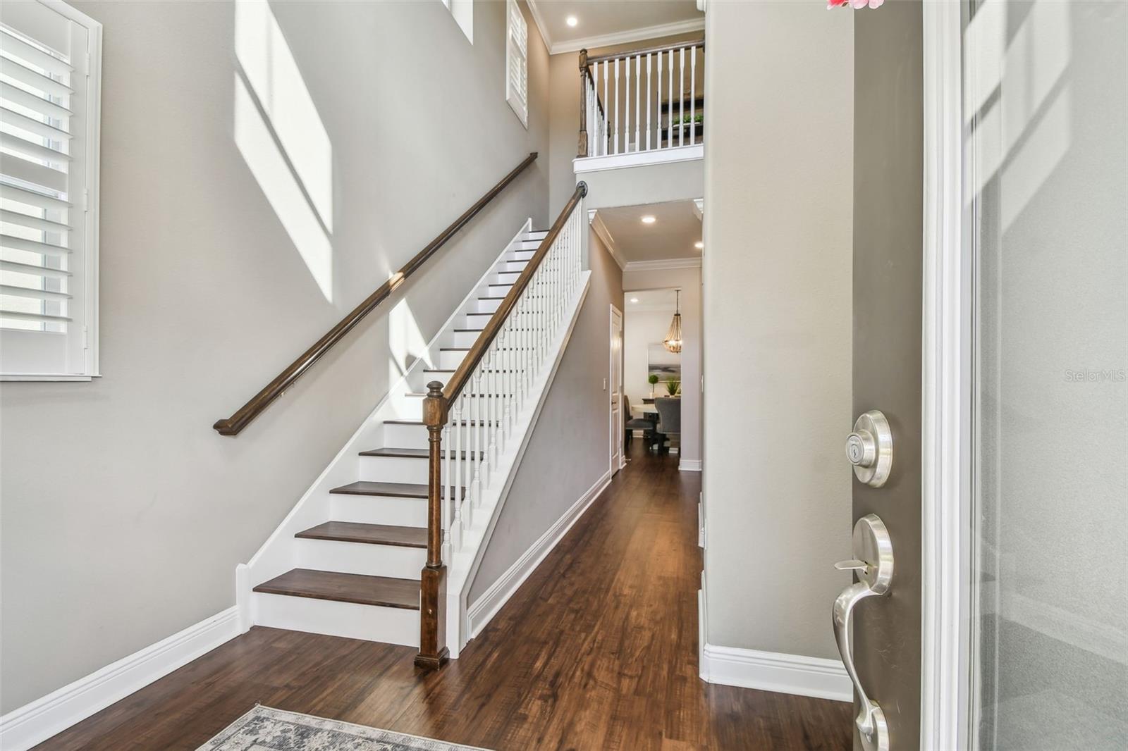 612 OZONA VILLAGE DR