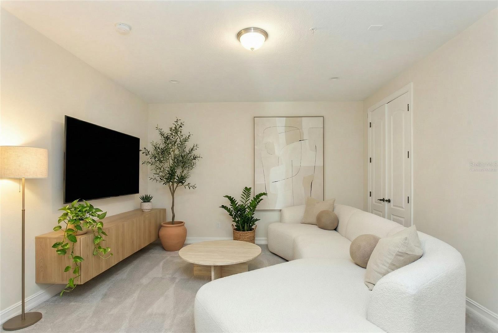 BALDWIN PARKA - Residential