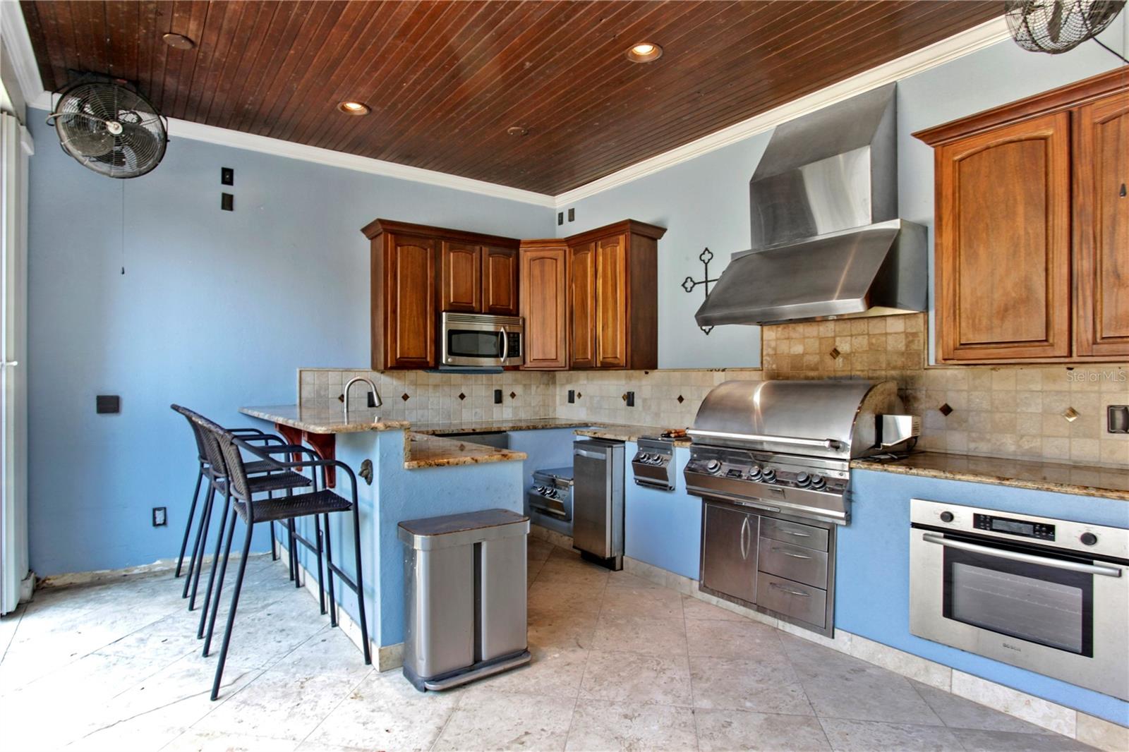 BALDWIN PARKA - Residential