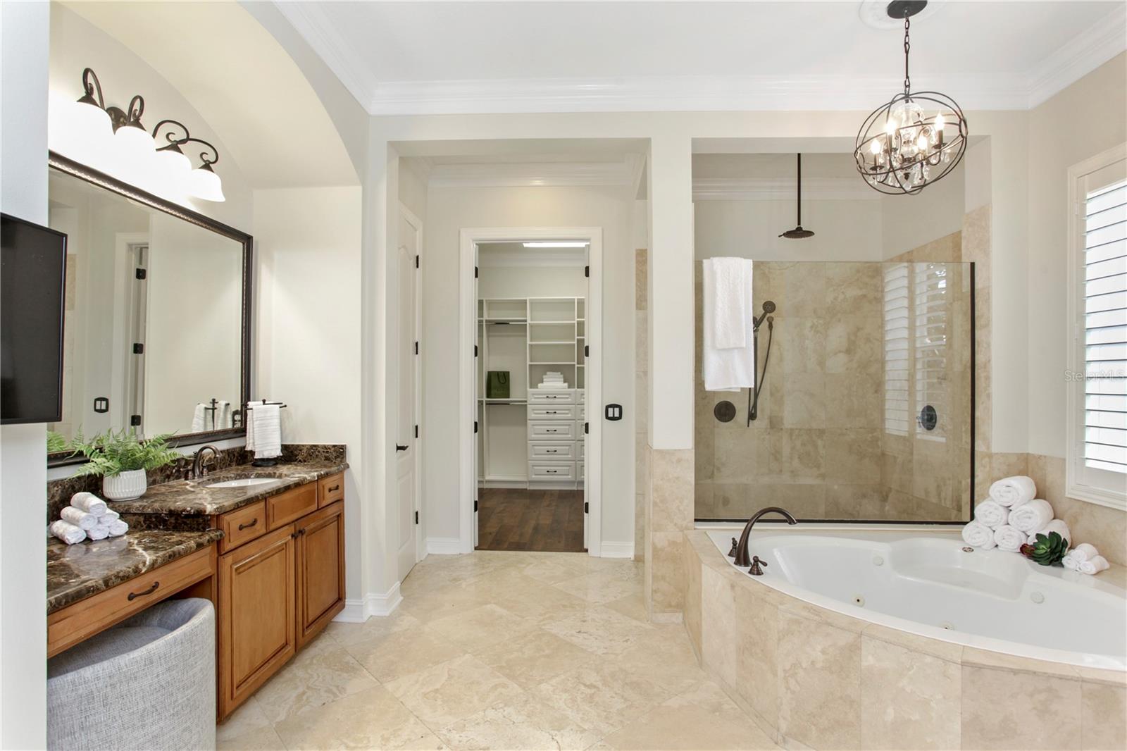 BALDWIN PARKA - Residential