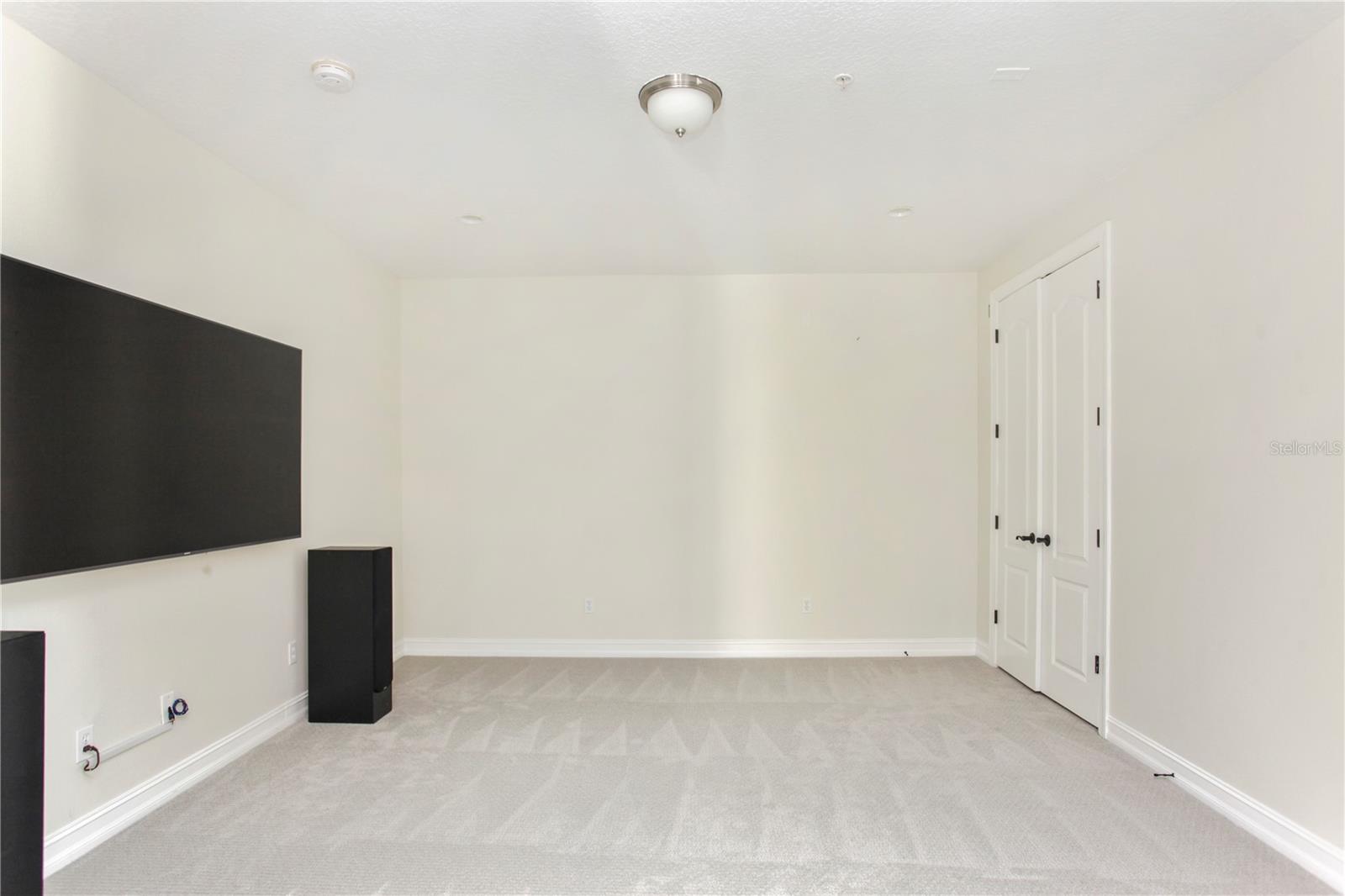 BALDWIN PARKA - Residential