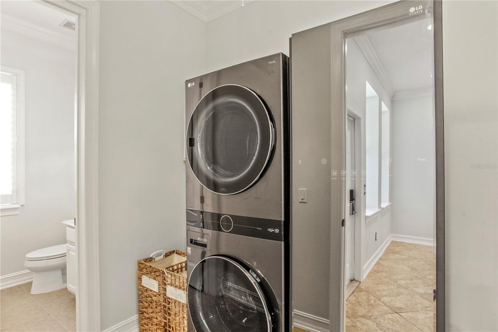 BALDWIN PARKA - Residential