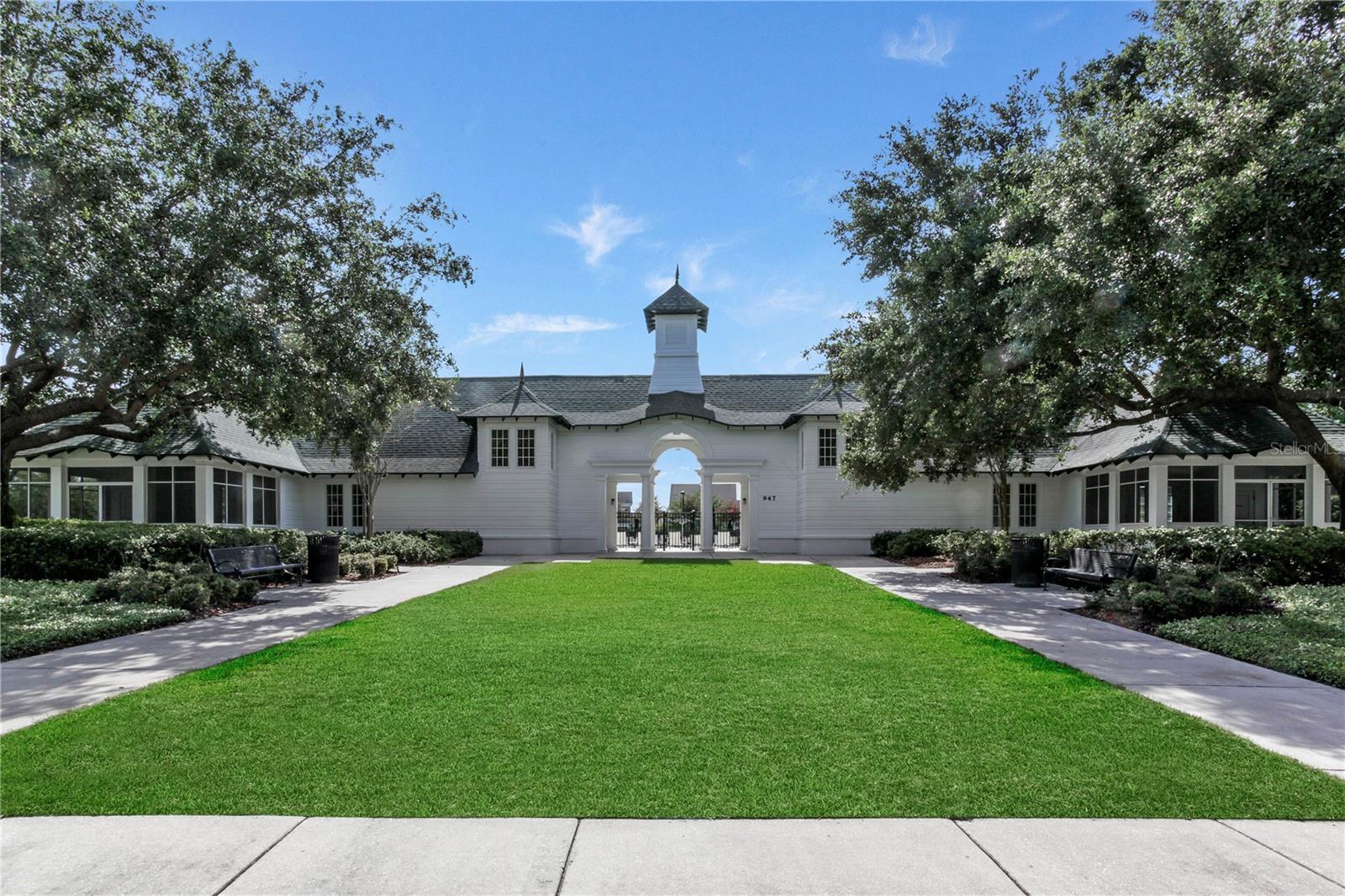 BALDWIN PARKA - Residential